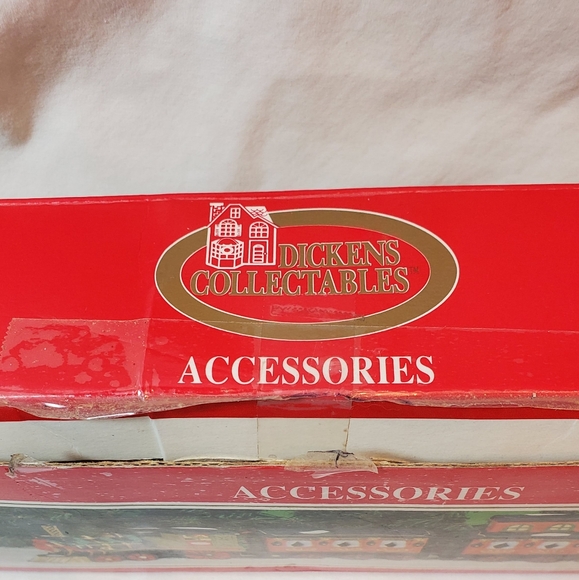 Dickens Collectibles Vintage 1998 Hand Painted Porcelain Train Set, 3 Pieces - Picture 12 of 14